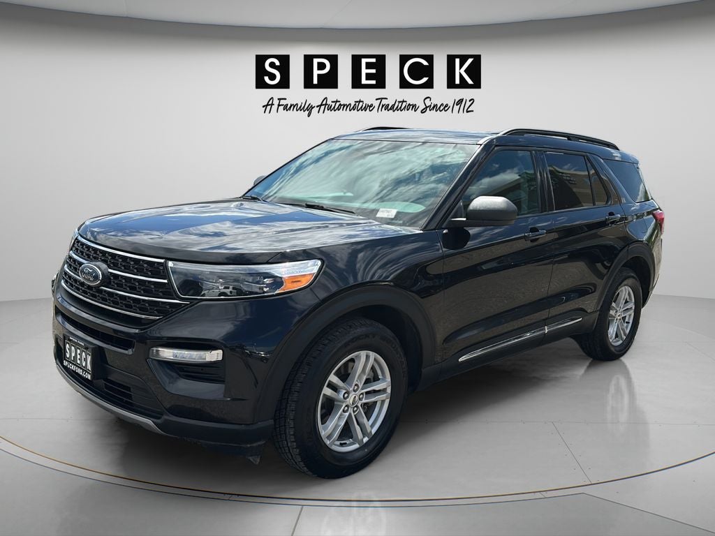 2024 Ford Explorer XLT in Agate Black Metallic — front three-quarter view