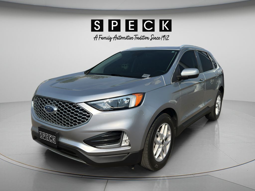 2023 Ford Edge SEL in Iconic Silver Metallic — front three-quarter view
