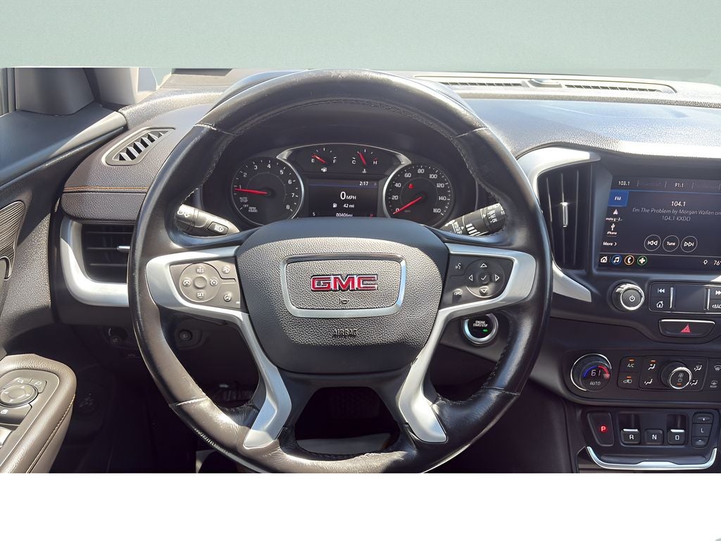 2020 GMC Terrain — detail view